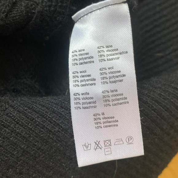 Lacoste Cable Knit Cardigan Dress Black Croc Logo Button Front Womens size 40 - Picture 7 of 7